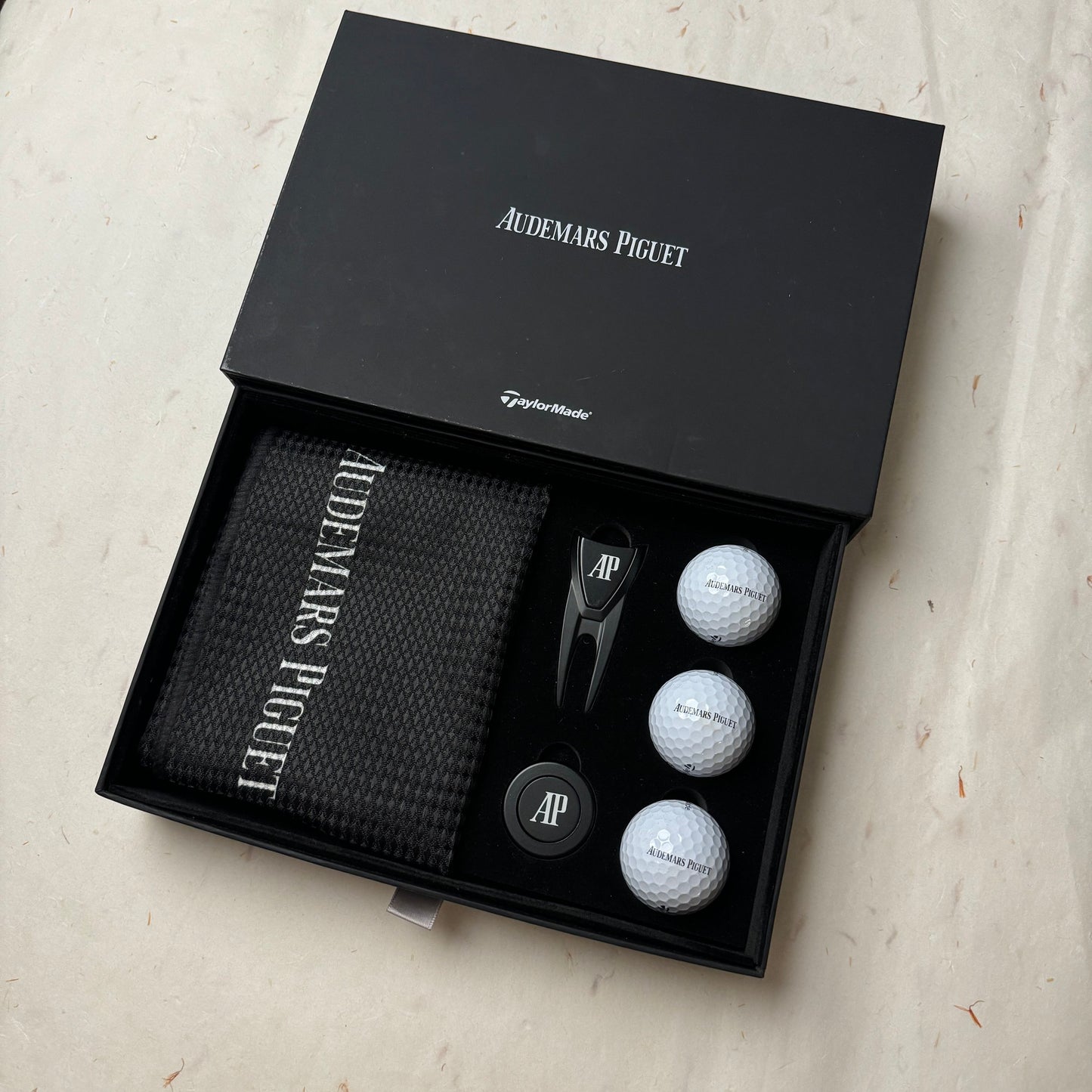 Audemars Piguet X Taylormade Limited Edition Golf Set For Golf Enthusiasts | Luxury Golf Accessories