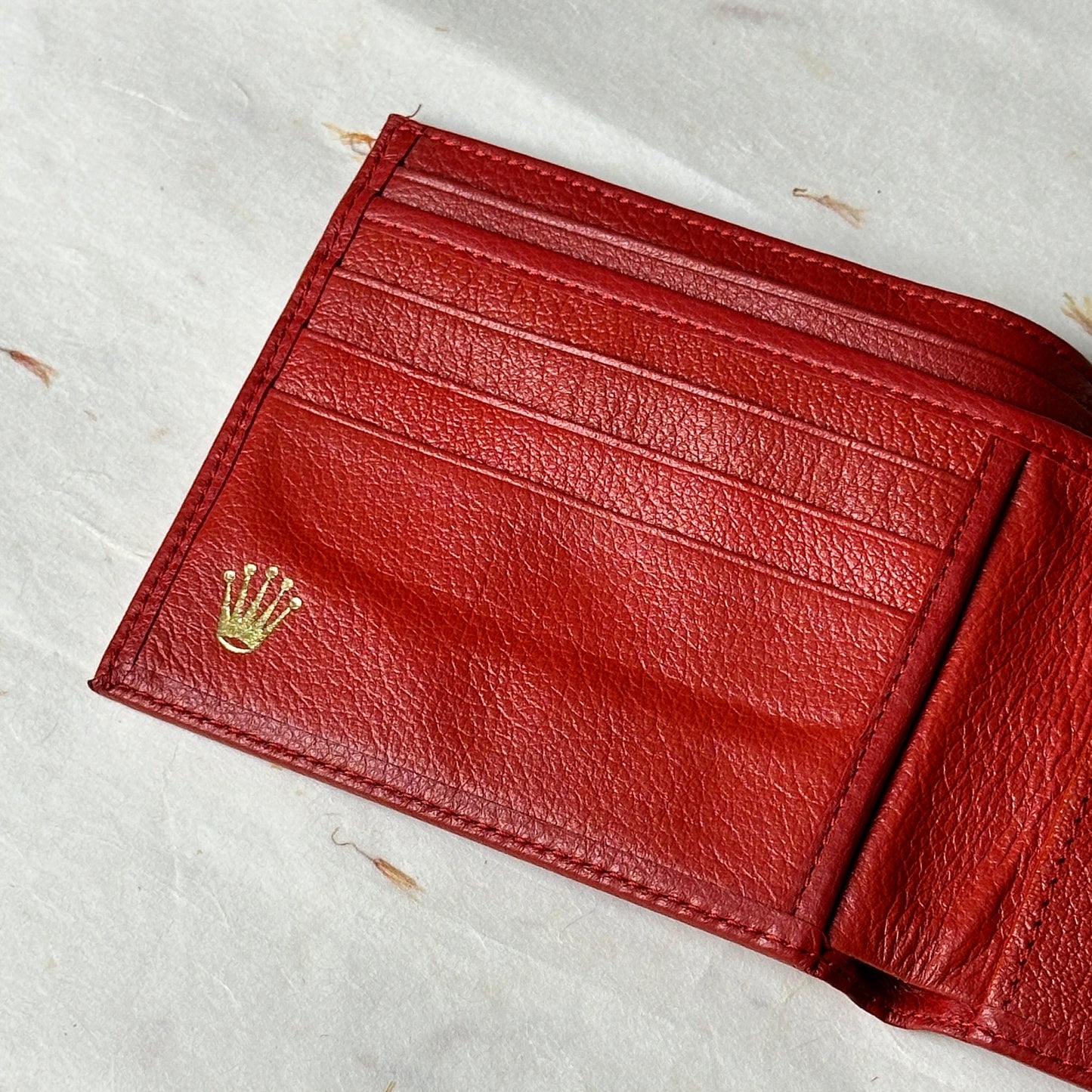 Vintage Rolex Red Leather Bi-Fold Wallet For Card Holder (1999) | Montres Rolex Luxe Collection