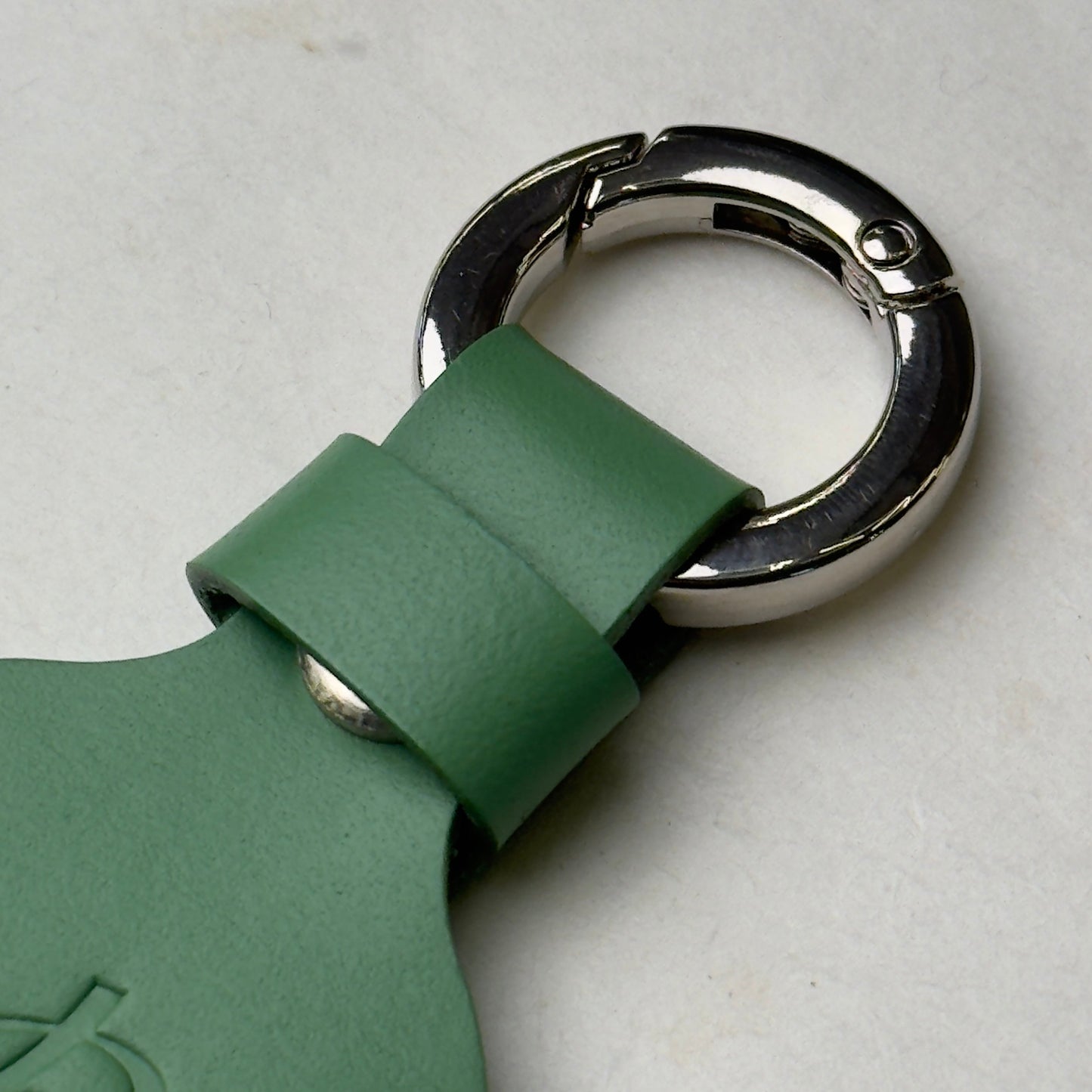 Breitling Green Leather Keychain For Stylish Key Carrying | Luxurious Key Holder