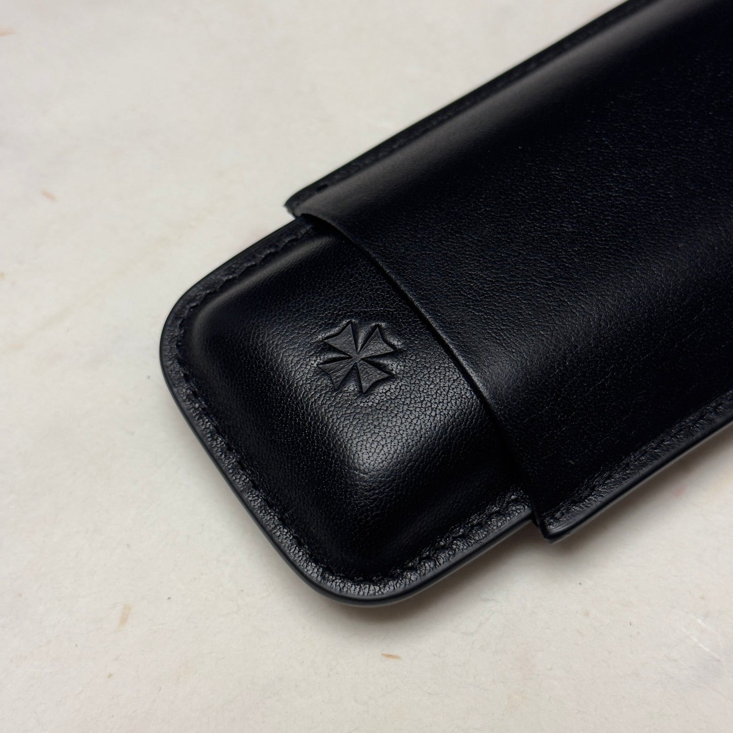 Vacheron Constantin Black Leather Cigar Case For Discerning Cigar Enthusiasts