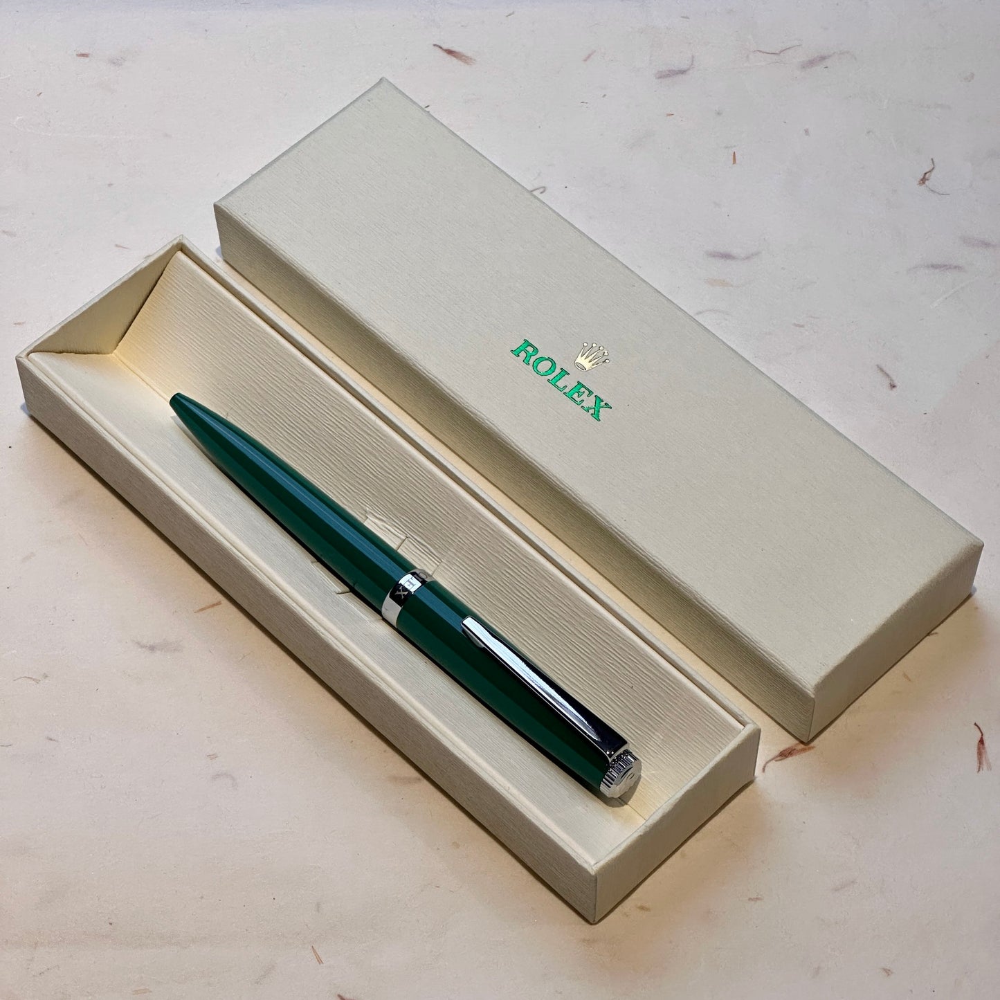 Rolex Emerald Twist Pen In Emerald Finish | Luxury Writing Instrument For Discerning Collectors