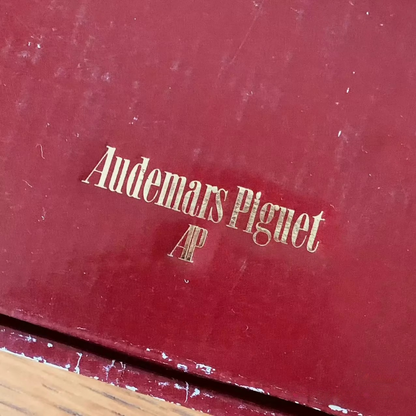 Audemars Piguet Heritage Plate 1983 | Luxury Collectible Plate