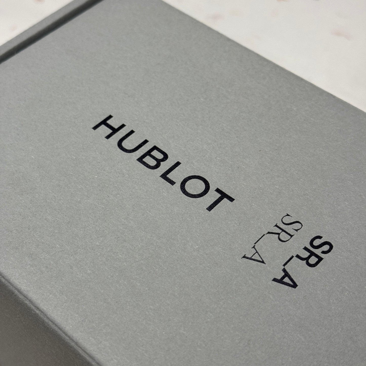 Hublot Sr-A Paperweight - Luxury Desk Accessory For Home Offices | Sophisticated Minimalism