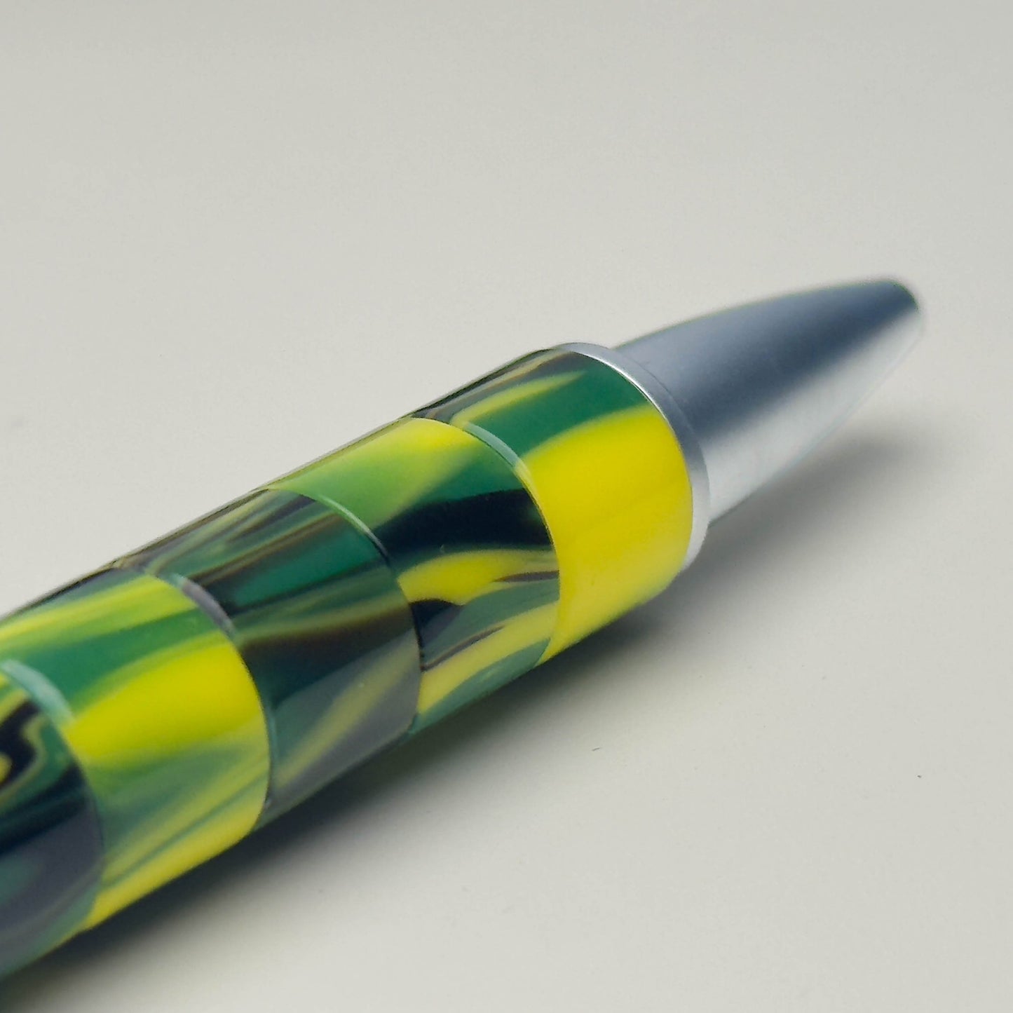 Breitling Marbled Ballpoint Pen In Marbled Finish | Vip Gift